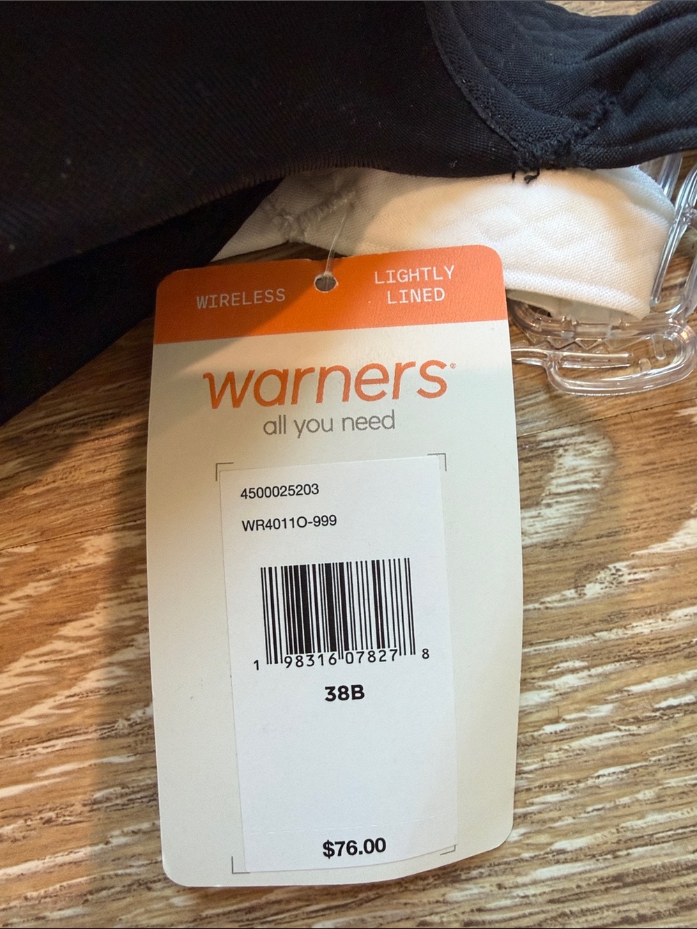 Warner's 2-Pack Wireless T-Shirt Bras in Black and White 38B - Picture 3 of 8
